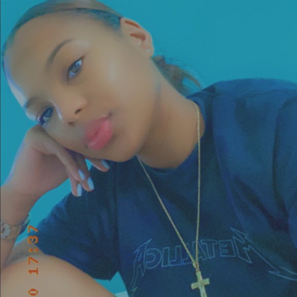 Meet your Posher, Zaria - Picture 1 of 1